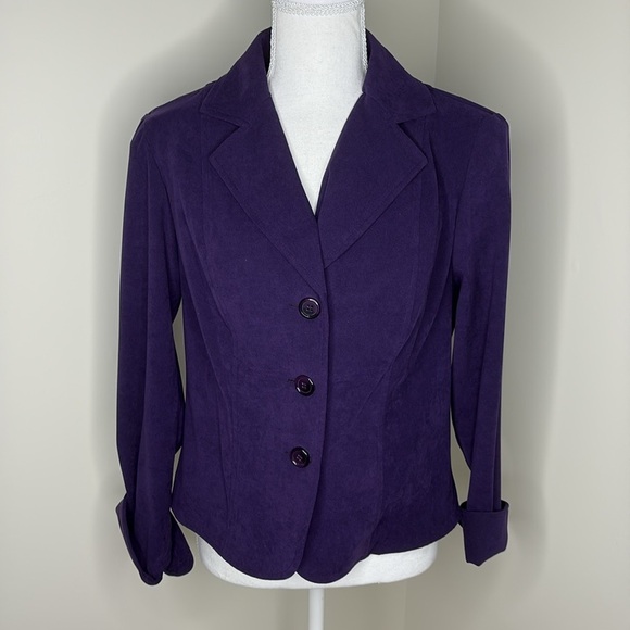 Kim Rogers Jackets & Blazers - Kim Rogers Dark Purple Plum Blazer.  Size Medium Petite